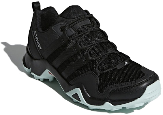 adidas Terrex Ax2r 女式 黑色 Lookbook adidas Terrex Ax2r 女式 黑色