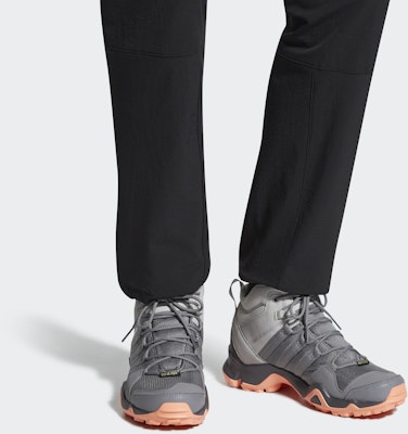 adidas Terrex AX2R Mid GTX 舒適耐磨 中筒運動戶外功能鞋 女款 灰粉色 Sizing adidas Terrex AX2R Mid GTX 舒適耐磨 中筒運動戶外功能鞋 女款 灰粉色