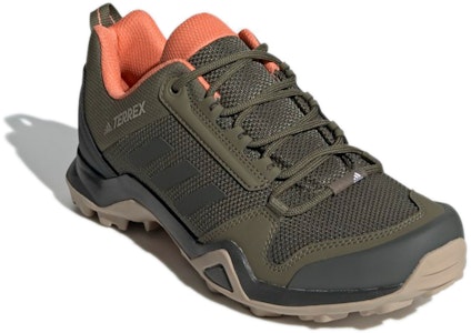 (W) adidas Terrex Ax3 'Hijau Militer' G26545 Lookbook (W) adidas Terrex Ax3 'Hijau Militer' G26545
