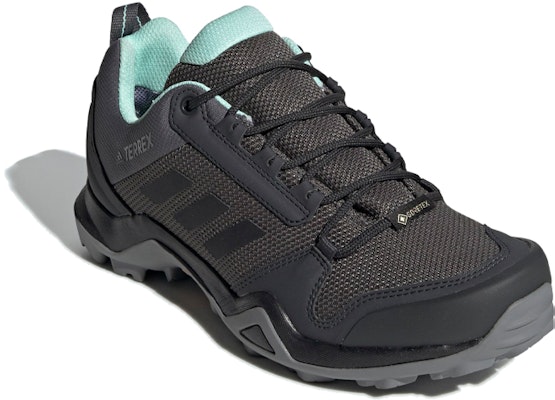 adidas Terrex AX3 GTX 女式 灰黑綠 Lookbook adidas Terrex AX3 GTX 女式 灰黑綠