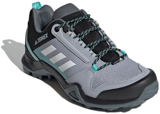 (W) adidas Terrex Ax3 Mendaki 'Kelabu Hitam' FX4690 Lookbook (W) adidas Terrex Ax3 Mendaki 'Kelabu Hitam' FX4690