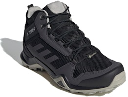 (W) 阿迪达斯Terrex AX3中帮防水徒步鞋“黑金属灰” EF3365 Lookbook (W) 阿迪达斯Terrex AX3中帮防水徒步鞋“黑金属灰” EF3365