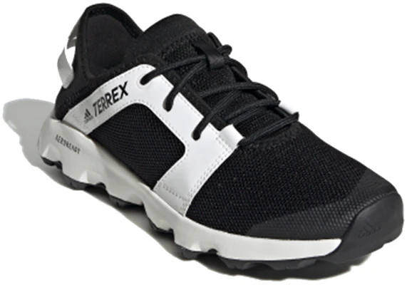(W) adidas Terrex CC Voyager Sleek ''Schwarz Weiß'' EH1147 Lookbook (W) adidas Terrex CC Voyager Sleek ''Schwarz Weiß'' EH1147