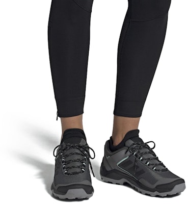 adidas Terrex Eastrail 女款 灰黑綠 Sizing adidas Terrex Eastrail 女款 灰黑綠