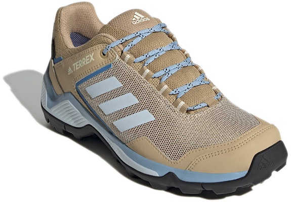(W) adidas Terrex Eastrail Gore-Tex 'Coklat' FZ3009 Lookbook (W) adidas Terrex Eastrail Gore-Tex 'Coklat' FZ3009