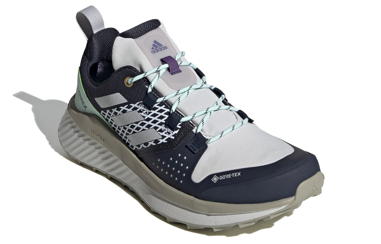 Lookbook (W) 阿迪达斯Terrex Folgian Hiker Gore-Tex“传说墨蓝羽灰” EF2272