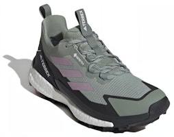 (W) adidas Terrex Free Hiker 2.0 GORE-TEX 'Silver Green Preloved Fig' Pria/Wanita IE5100 Lookbook (W) adidas Terrex Free Hiker 2.0 GORE-TEX 'Silver Green Preloved Fig' Pria/Wanita IE5100