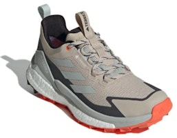 (W) テレックス フリーハイカー2.0 ロー GTX ワンダーベージュ IG3202 Lookbook (W) テレックス フリーハイカー2.0 ロー GTX ワンダーベージュ IG3202