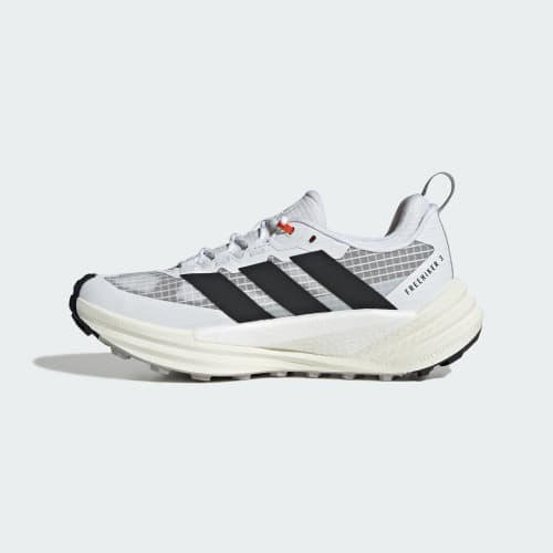 Sizing (W) adidas Terrex Free Hiker 3 Low GTX 登山鞋 白黑/雲白/米白配色 KI8279