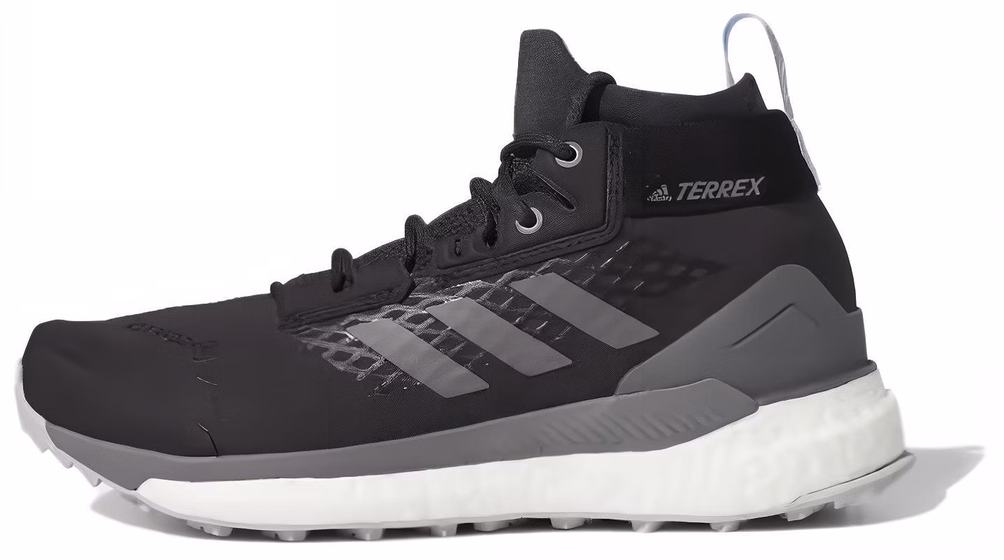 adidas-terrex-free-hiker-gtx-carbon-wmns