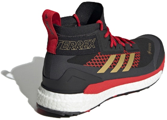 adidas Terrex Free Hiker Gtx 防滑透氣戶外健行鞋 女款 黑紅 Lookbook adidas Terrex Free Hiker Gtx 防滑透氣戶外健行鞋 女款 黑紅
