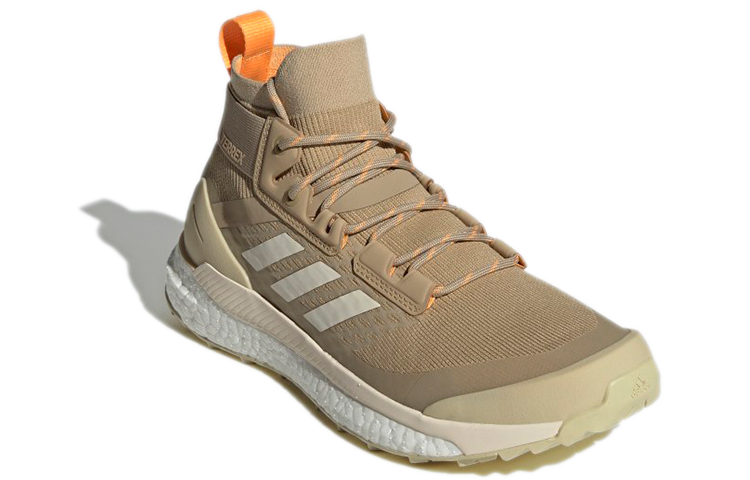 Lookbook (W) テレックス フリーハイカー プライムブルー ベージュ GW2808