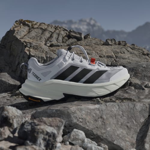 Shop (W) 아디다스 테렉스 프리 하이커 SL GTX 등산화 W 클라우드 화이트/코어 블랙/세미 임팩트 오렌지 KJ2787