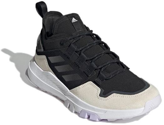 (W) adidas Terrex Hikster Rendah 'Hitam Putih' FZ2998 Lookbook (W) adidas Terrex Hikster Rendah 'Hitam Putih' FZ2998