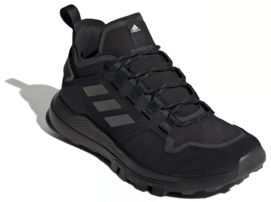 (W) adidas Terrex Low 'Hitam Kelabu' FW0387 Lookbook (W) adidas Terrex Low 'Hitam Kelabu' FW0387