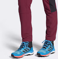 Sizing (女士)adidas Terrex Skychaser 2.0 中筒防水登山鞋『Sky Rush Acid Red』GZ3037