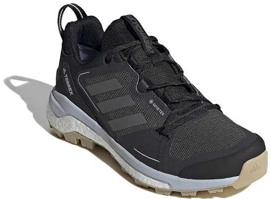 (W) adidas Terrex Skychaser GTX 2.0 'Hitam Gum' FW2994 Lookbook (W) adidas Terrex Skychaser GTX 2.0 'Hitam Gum' FW2994
