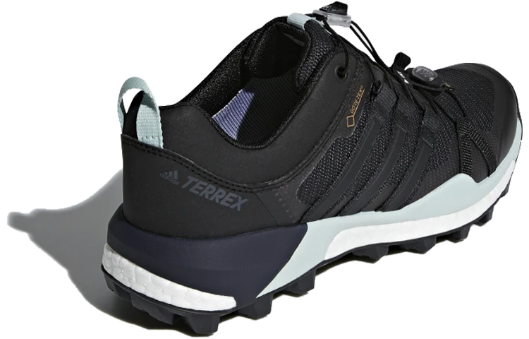Lookbook (W) adidas Terrex Skychaser Gtx 'Hitam Hijau' CQ1744