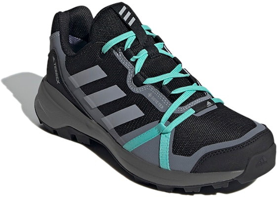 adidas Terrex Skyhiker Gore-Tex 登山 女款 黑灰色 Lookbook adidas Terrex Skyhiker Gore-Tex 登山 女款 黑灰色