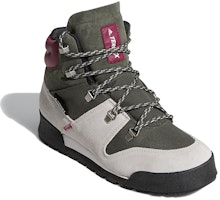 adidas Terrex 雪地攀登 女款 灰綠紅 Lookbook adidas Terrex 雪地攀登 女款 灰綠紅