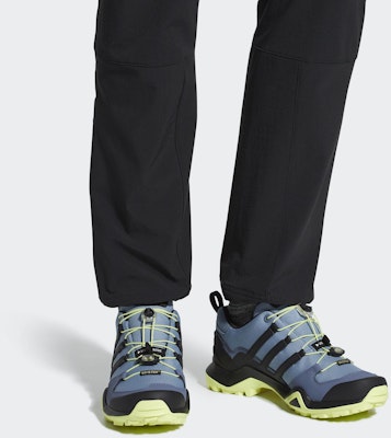 (W) adidas Terrex Swift R2 GTX 'Hitam Biru' CM7504 Sizing (W) adidas Terrex Swift R2 GTX 'Hitam Biru' CM7504