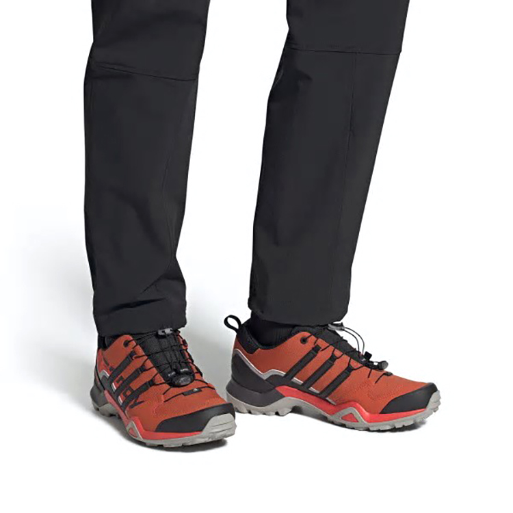 Sizing (W) adidas Terrex Swift R2 Randonnée ''Noir Gris Orange'' EF4628