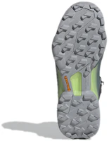 Details for 愛迪達 Terrex Swift R3 中筒 Gore-Tex 防磨防滑 女款登山鞋 黑灰