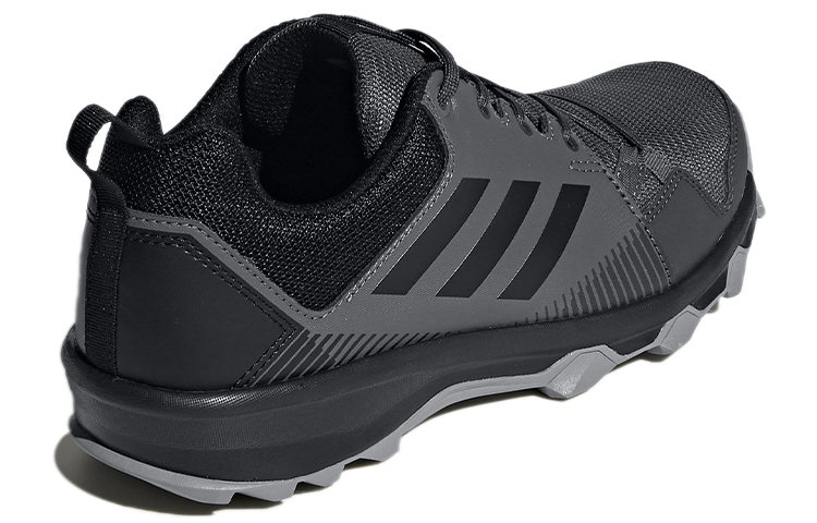 Shop adidas Terrex Tracerocker 舒適耐磨戶外鞋 女款 黑灰色