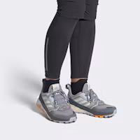 Sizing adidas Terrex 登山徑跑 女款 灰藍