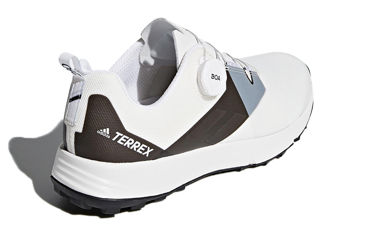 Shop (W) adidas Terrex Two Boa Blanc/Noir CM7575