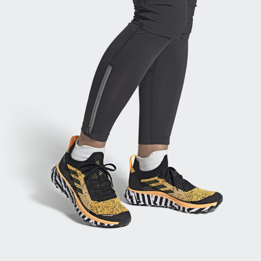 Sizing (W) adidas Terrex Two Parley ''Nero Giallo'' FW7139