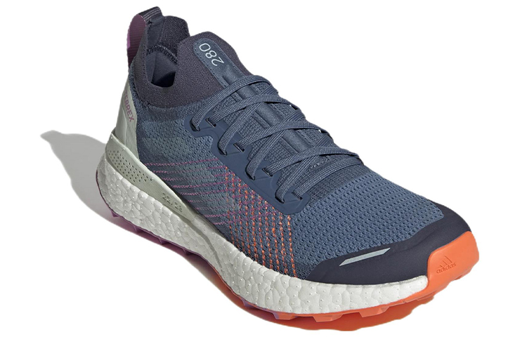 Lookbook (W) 阿迪达斯 Terrex Two Ultra Primeblue '变调蓝脉动紫丁香' GX2251