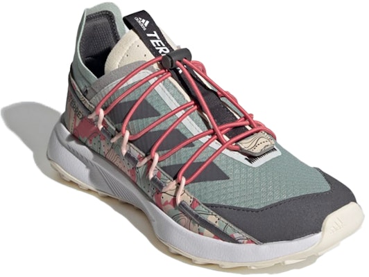 (W) adidas Terrex Voyager 21 Travel Kasut Perjalanan FW9413 Lookbook (W) adidas Terrex Voyager 21 Travel Kasut Perjalanan FW9413