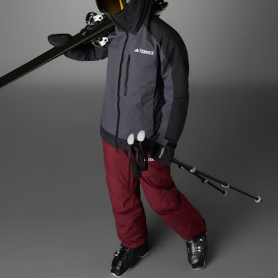 (W) adidas Terrex Xperior 2L Insulated Rain.Rdy Jaket Ski Hitam. IB4228 Sizing (W) adidas Terrex Xperior 2L Insulated Rain.Rdy Jaket Ski Hitam. IB4228