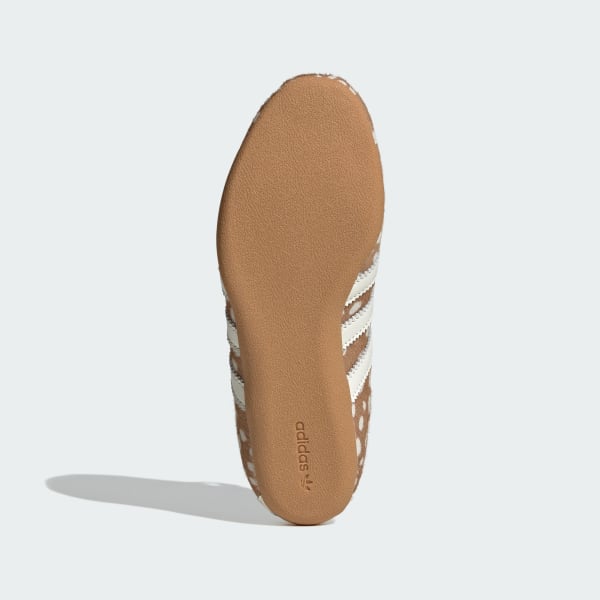 Lookbook (W) adidas 東京 MJ 棕色沙漠/米白/橡膠 KJ5221