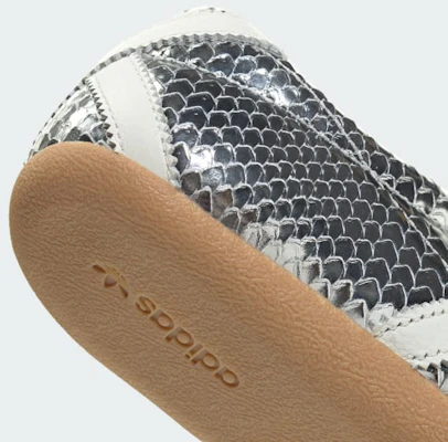 (W) adidas Tokyo MJ Plateado Metálico/Blanco Nube/Goma KI4312 Cheap (W) adidas Tokyo MJ Plateado Metálico/Blanco Nube/Goma KI4312
