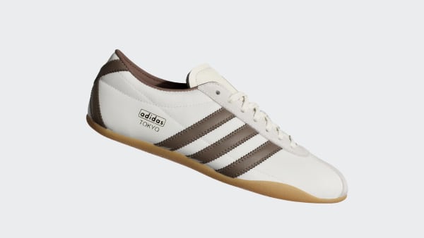 Order (W) adidas Tokyo Off White/Earth Strata/Gold Metallic Herren/Damen Sneaker IH3994