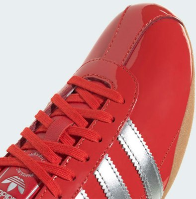 (W) Adidas Tokyo Merah/Perak Metalik/Gum JQ0596 2