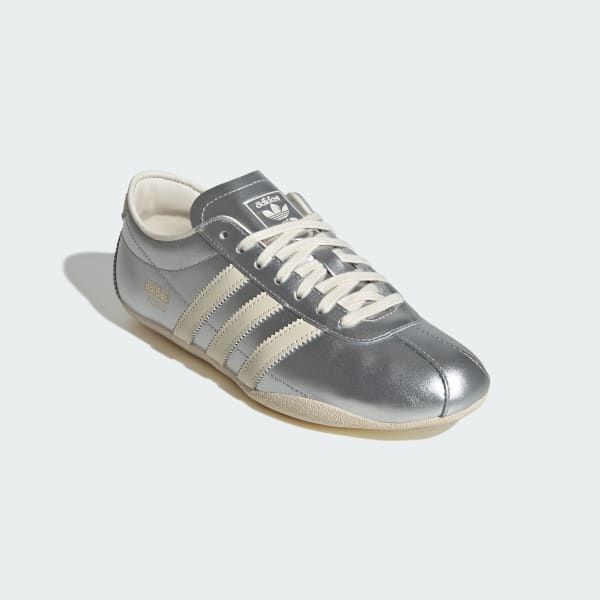 Details for (W) Adidas Tokyo Plateado Metálico/Blanco Crema/Dorado Metálico JQ0593