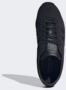 Lookbook Koleksi Kasut Adidas Tokyo Core Black/Core Black/Grey Five. IH3990