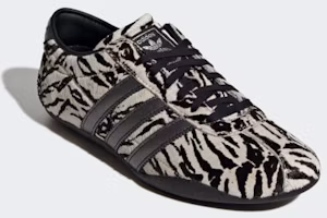 Purchase (W) Adidas 東京運動鞋 米白色/核心黑/奇蹟白 KI4173