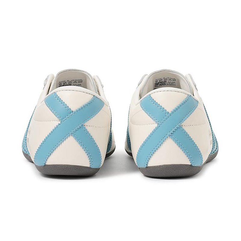 Lookbook (W) adidas Tokyo W Kasut Sukan Wanita JR2081