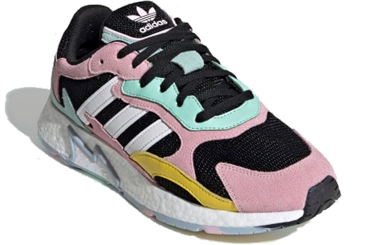 Lookbook (W) adidas Tresc Run 'Merah Muda' EF7643