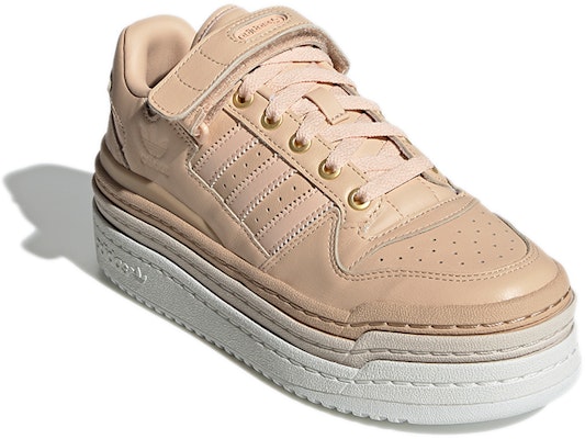 (W) adidas Triple Platforum Low 'Halo Blush' Wanita H05052 Lookbook (W) adidas Triple Platforum Low 'Halo Blush' Wanita H05052