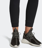阿迪達斯 Originals Tubular Dawn 女款 黑灰色 Sizing 阿迪達斯 Originals Tubular Dawn 女款 黑灰色