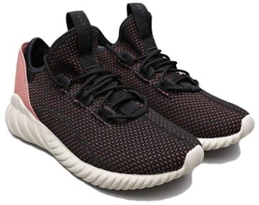 (W) adidas Tubular Doom Sock Primeknit 'Hitam Merah Jambu Asli' BY9335 Lookbook (W) adidas Tubular Doom Sock Primeknit 'Hitam Merah Jambu Asli' BY9335