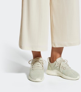 (W) adidas Tubular Shadow 'Kelabu Abu' CQ2463 Sizing (W) adidas Tubular Shadow 'Kelabu Abu' CQ2463