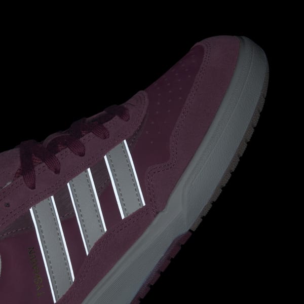 Sizing (W) Adidas Tyshawn II 球鞋 深紅/白粉/金屬金 KJ0844