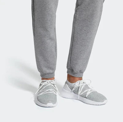 (W) adidas Ultimamotion 'Kelabu' B96476 Sizing (W) adidas Ultimamotion 'Kelabu' B96476