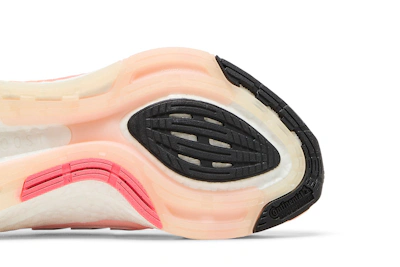 (Women) adidas UltraBoost 22 'Clear Orange' HR1030